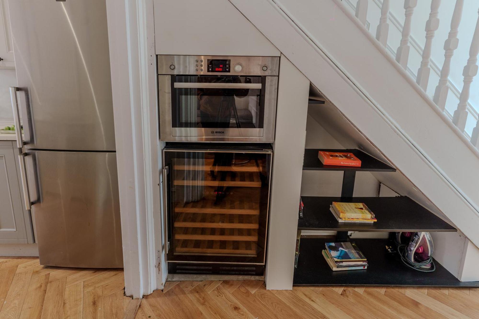 Wembley Lovely 6 Bed House Sleeps Up To 14 London
